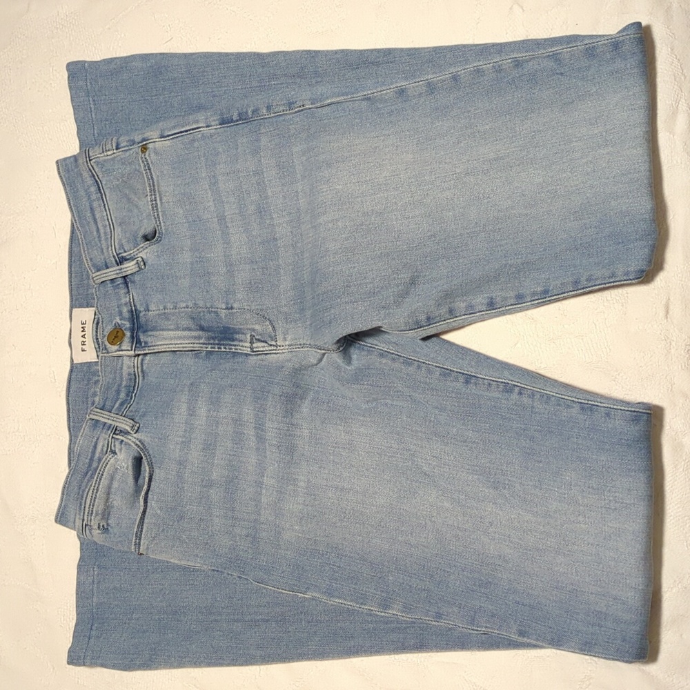 Frame Le high flare denim in fountain blue